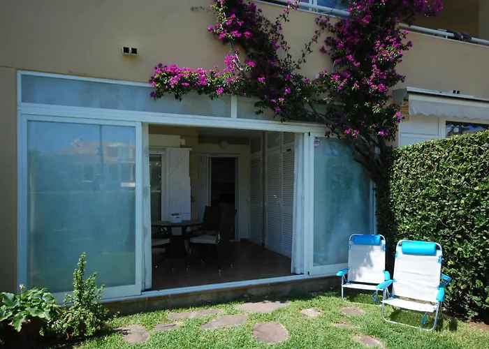 La Adela